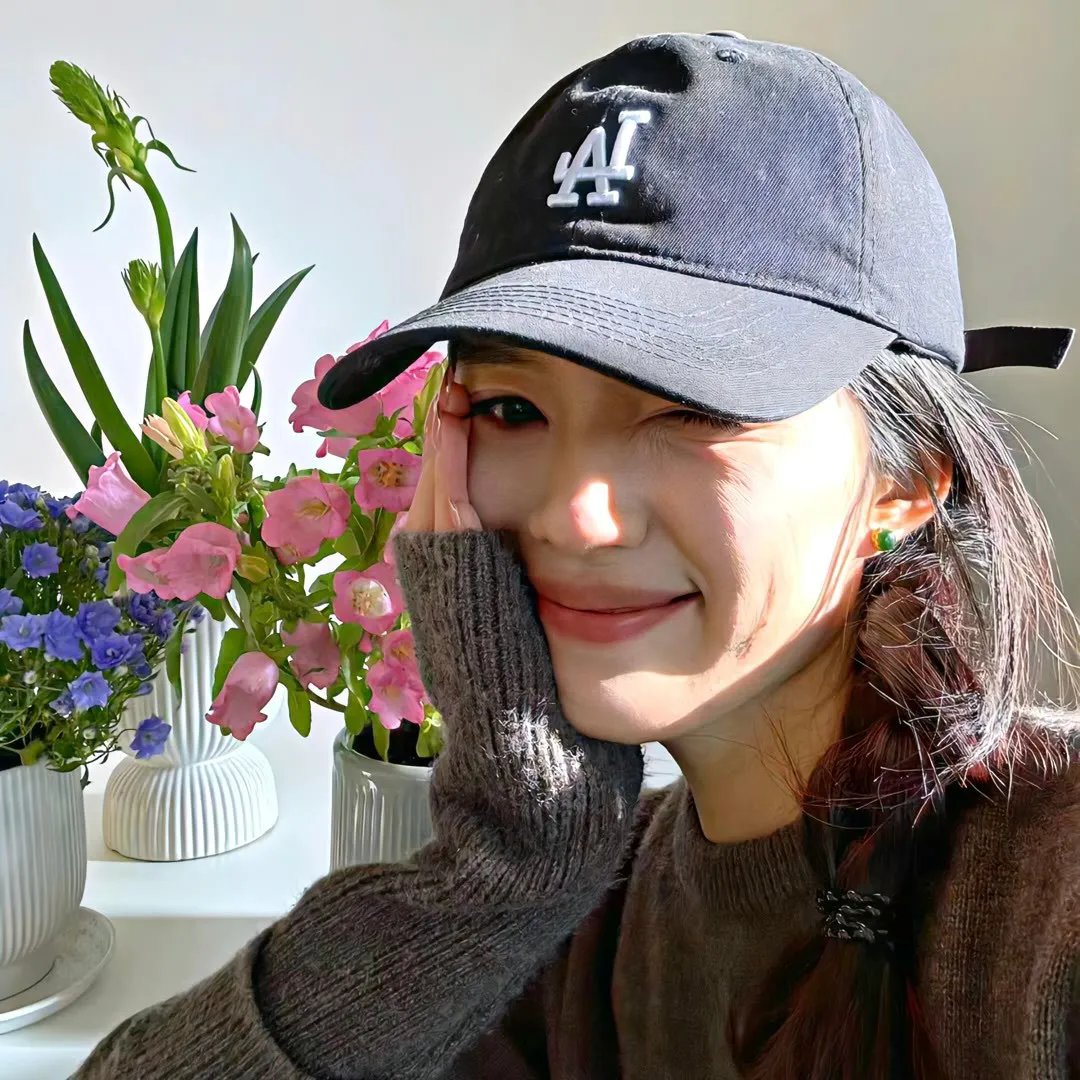 不装了,我比英雄还强